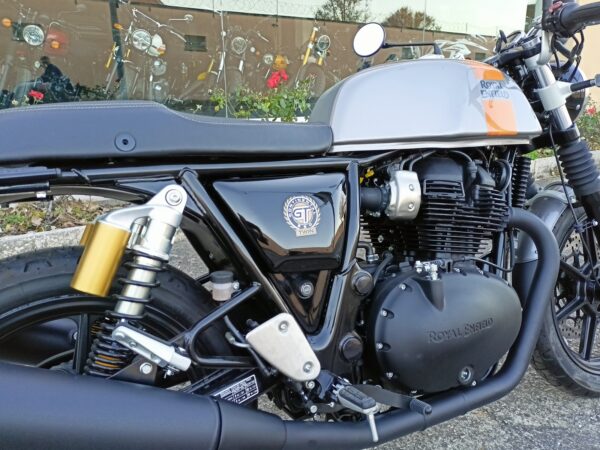 Royal Enfield Continental GT650 Blackout - immagine 7