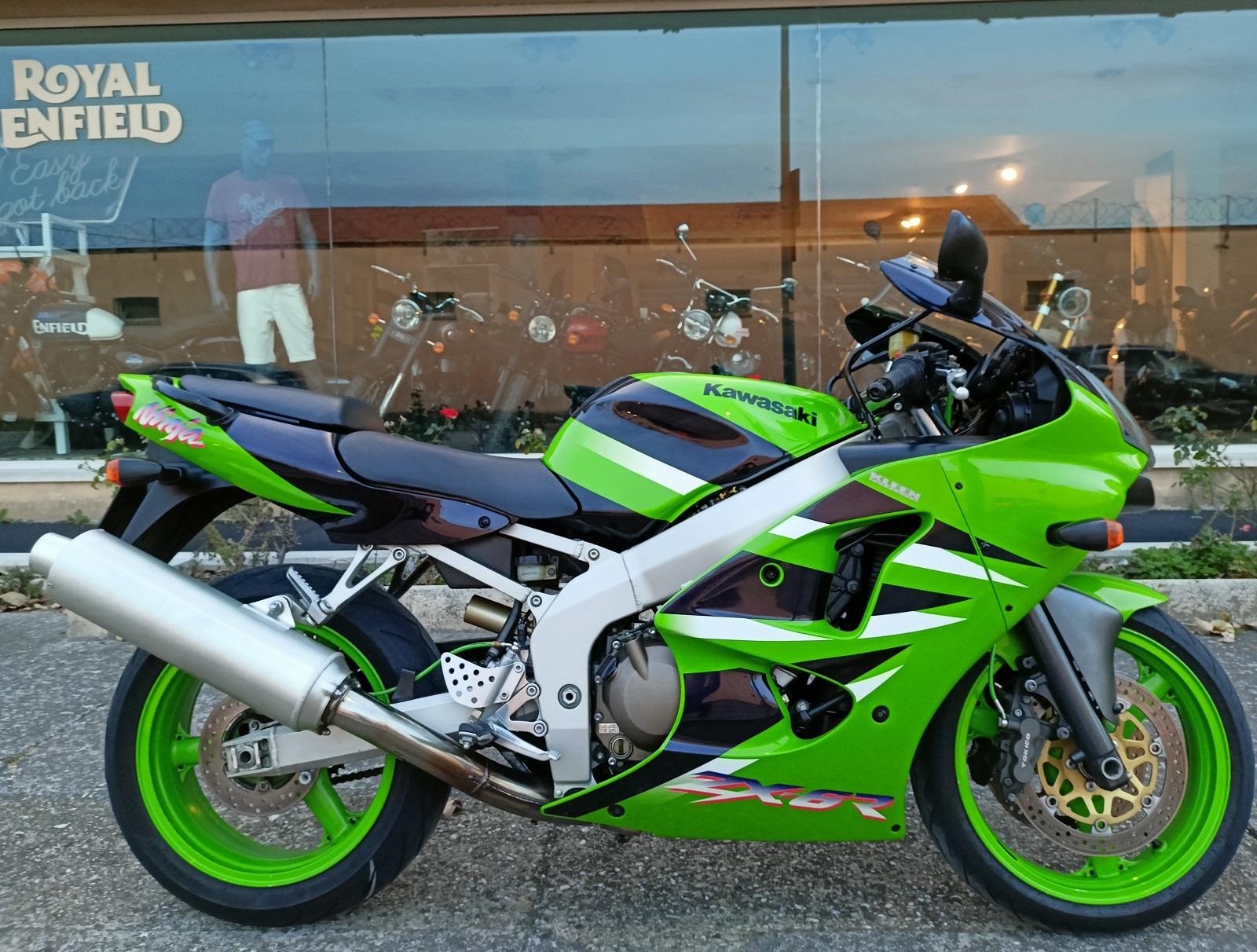 Kawasaki Ninja ZX6R