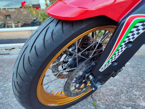 Moto Morini X Cape 650 Gold Wheel Edition - pochi Km - accessoriata - immagine 5