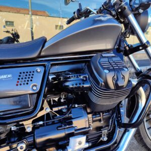 Moto Guzzi V9 Roamer Accessoriata