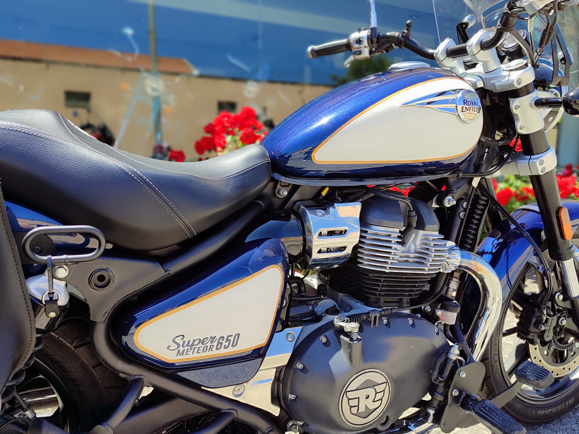 Royal Enfield Super Meteor 650 Celestial Blue Tagliandata 100% - garanzia 12 mesi - finanziabile