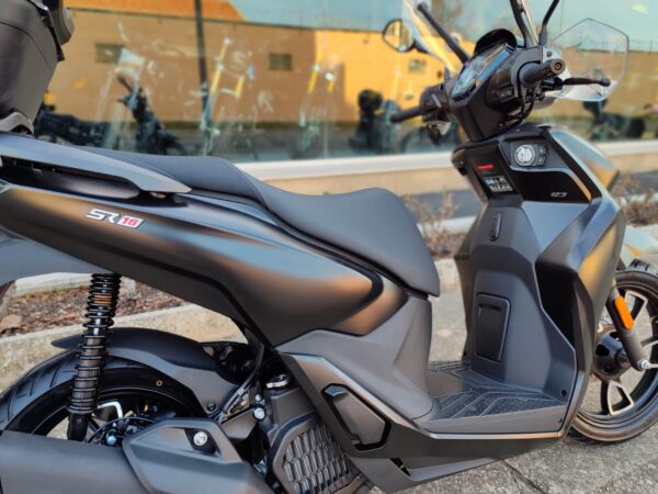 Voge Sfida SR16 125 pronta consegna - PROMO Adventure Awaits scad. 31 Ottobre - immagine 6