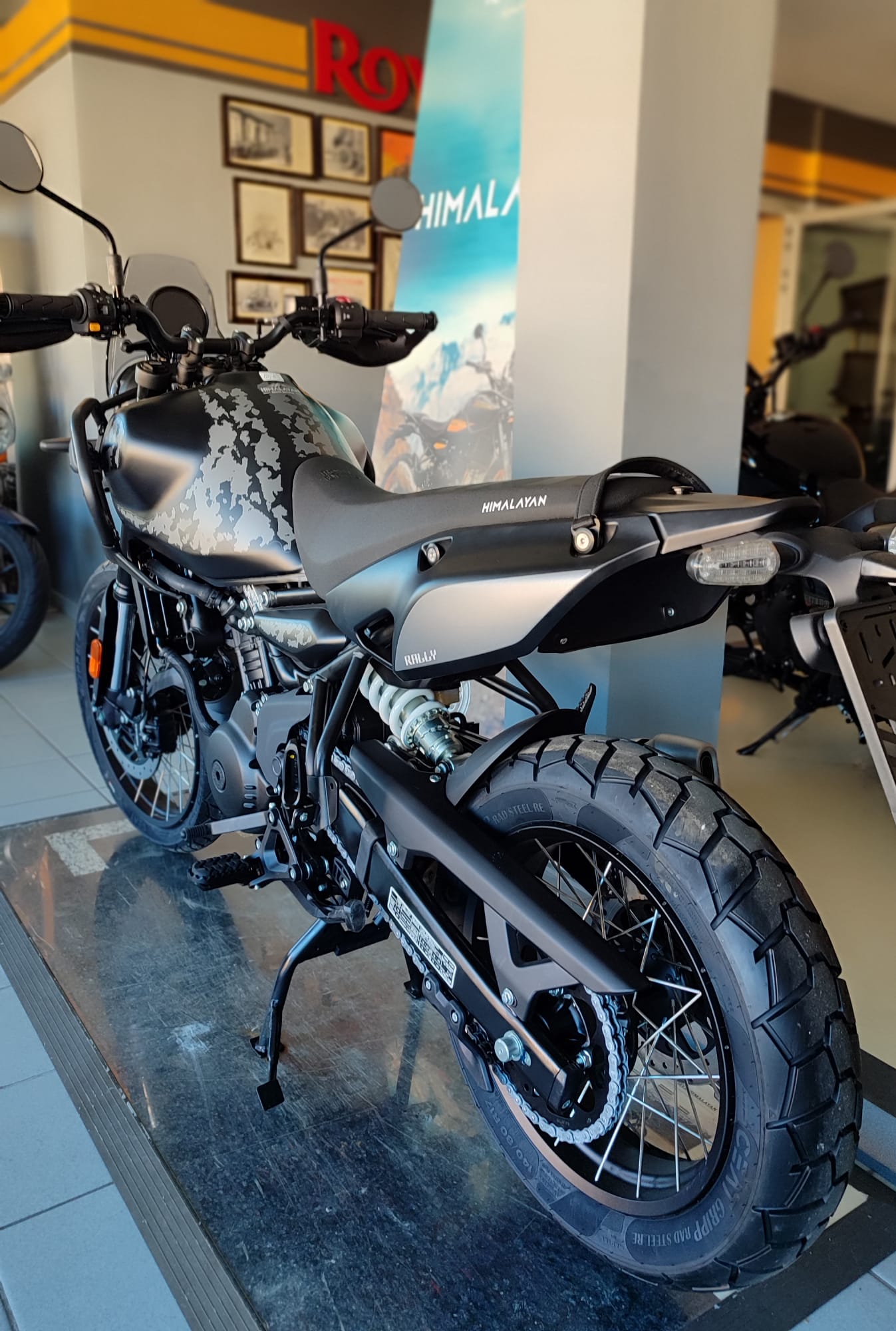 Royal Enfield Himalayan 450 Mana Black - In Consegna! - immagine 6