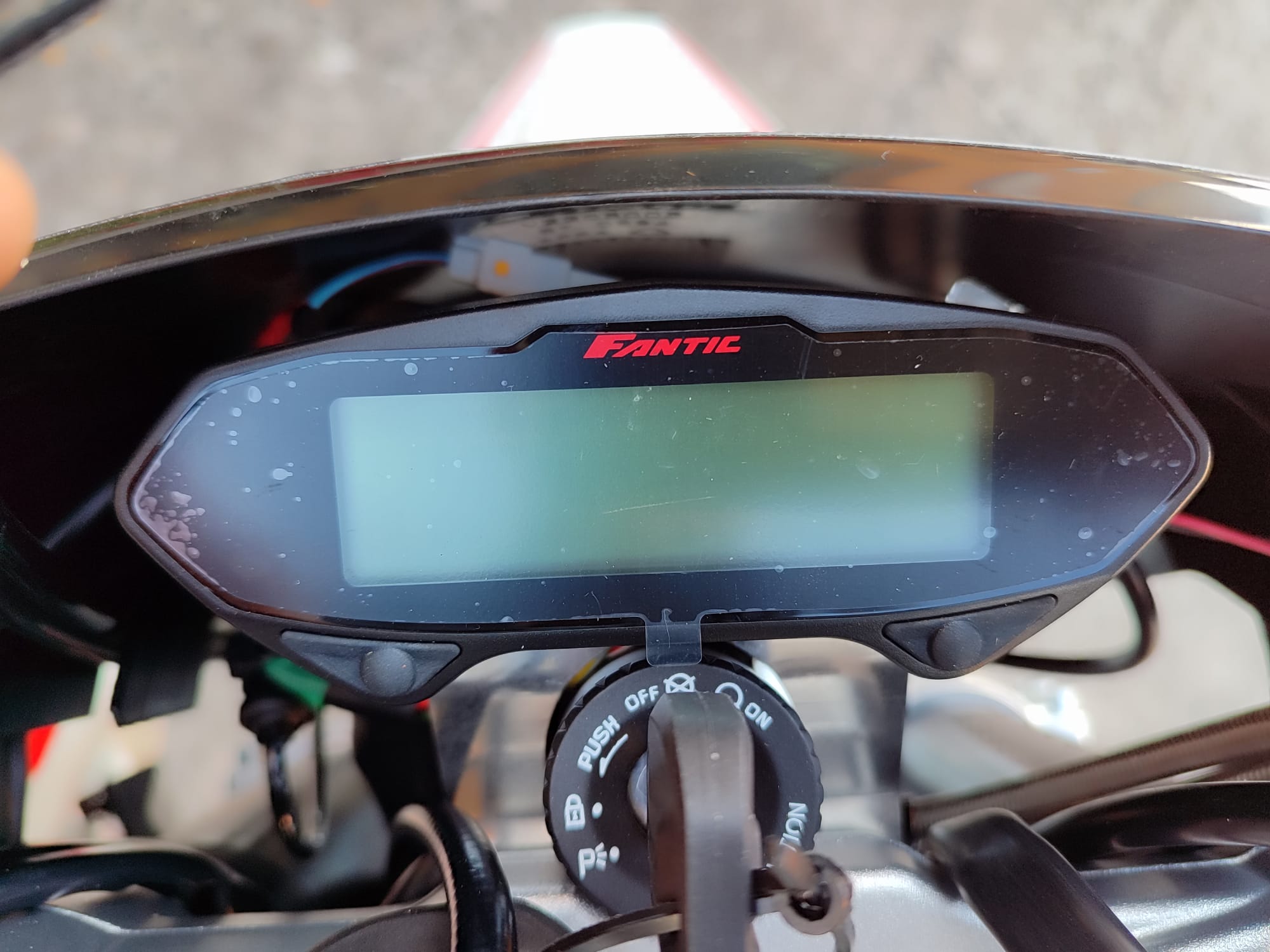 Fantic XMF 125 Motard Performance m.y.2026 restyling Promo Winter - immagine 10