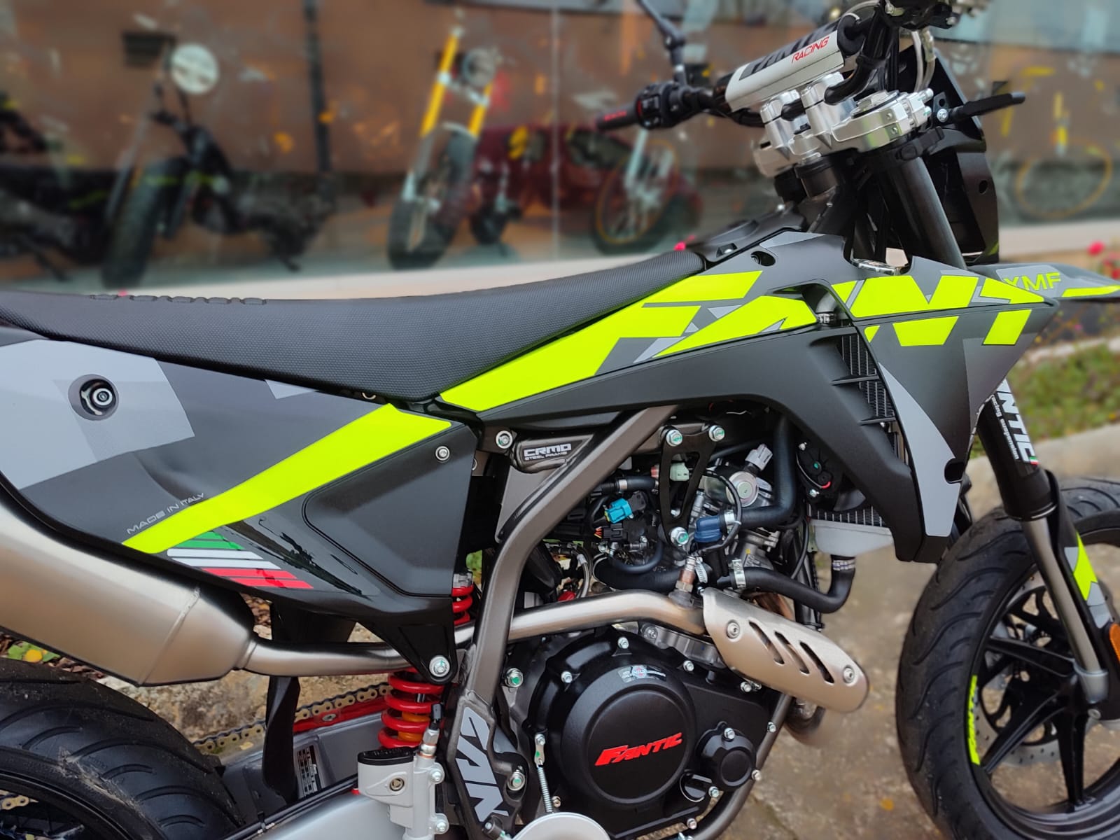 Fantic XMF 125 Motard Performance m.y.2026 restyling Promo Winter
