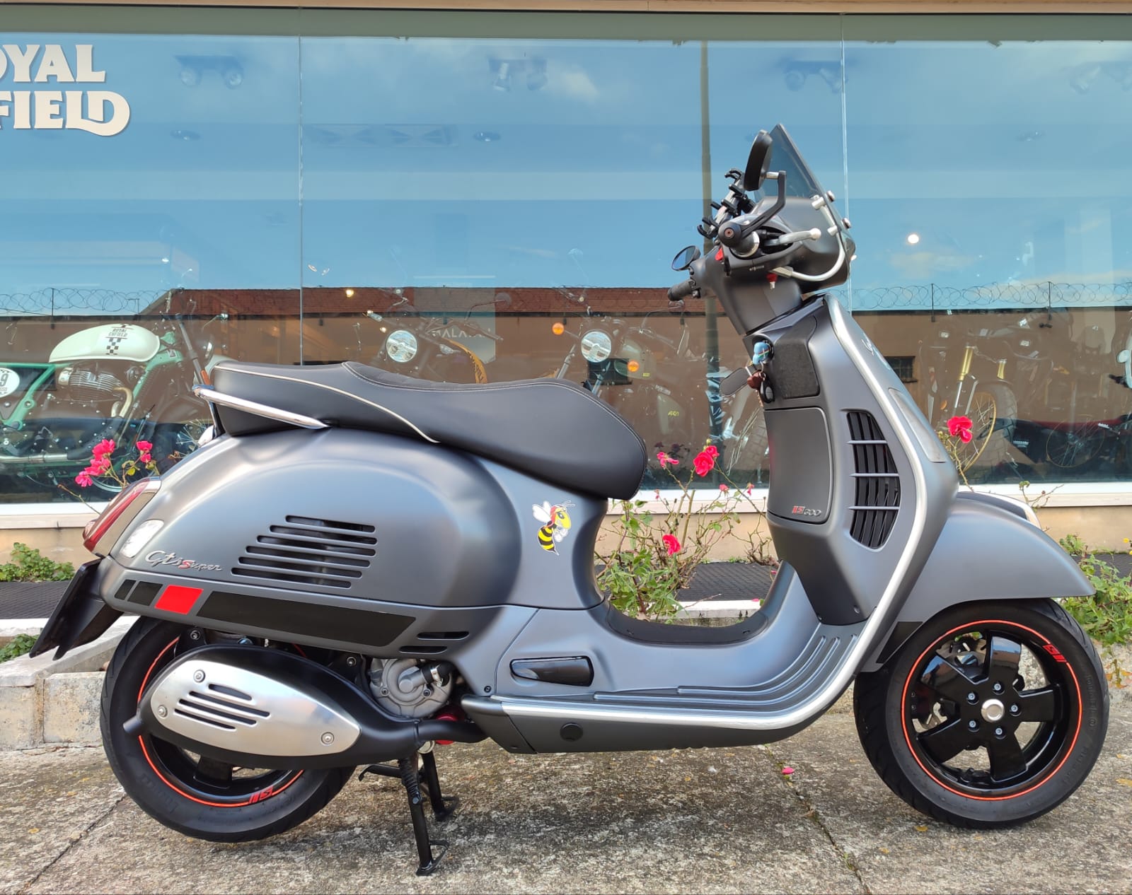 Vespa GTS 300 Super Sport Abs Uniproprietario - accessoriata - garanzia - immagine 3